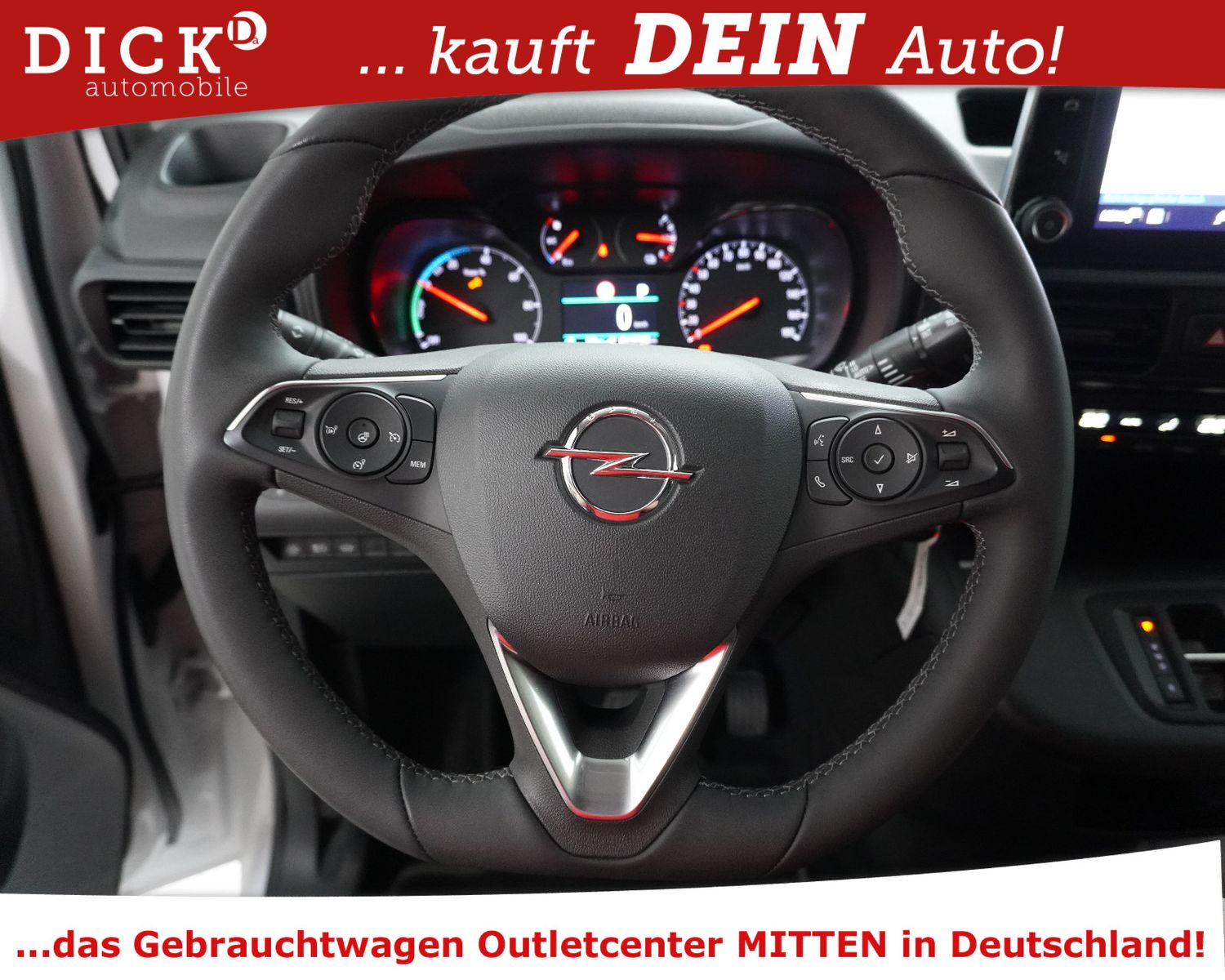 Fahrzeugabbildung Opel Combo Electr XL CLIMATR+NAV+KAM+AHK+SHZ+TEMP+MFL