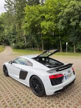 Audi R8 5.2 FSI plus S tronic quattro - - Audi R8 aus 2017