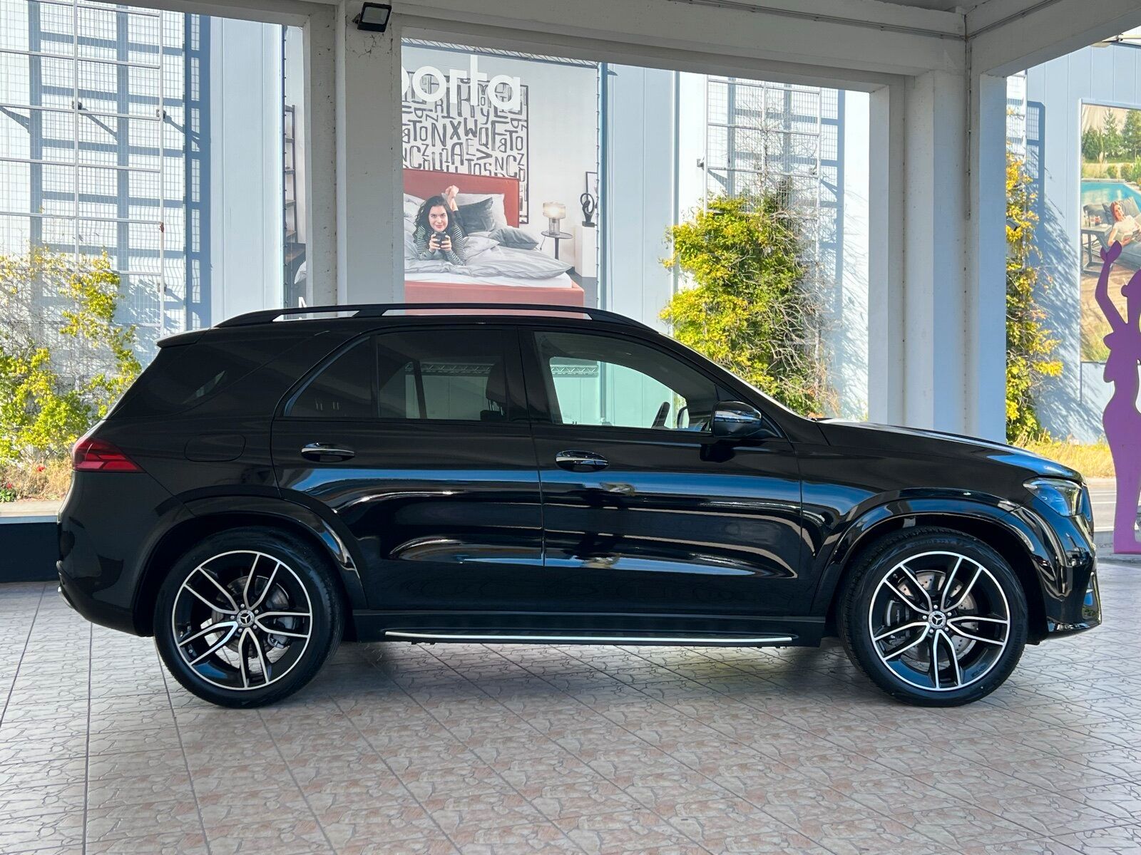 Mercedes-Benz GLE 450 d 4M AMG Line Pano-Dach Distronic Kamera foto 4