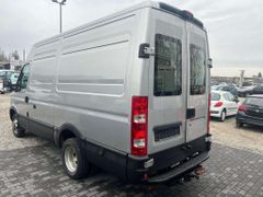 Fahrzeugabbildung Iveco Daily C50VL 50C14GV Sortimo Ausbau EXPORT GEWERB