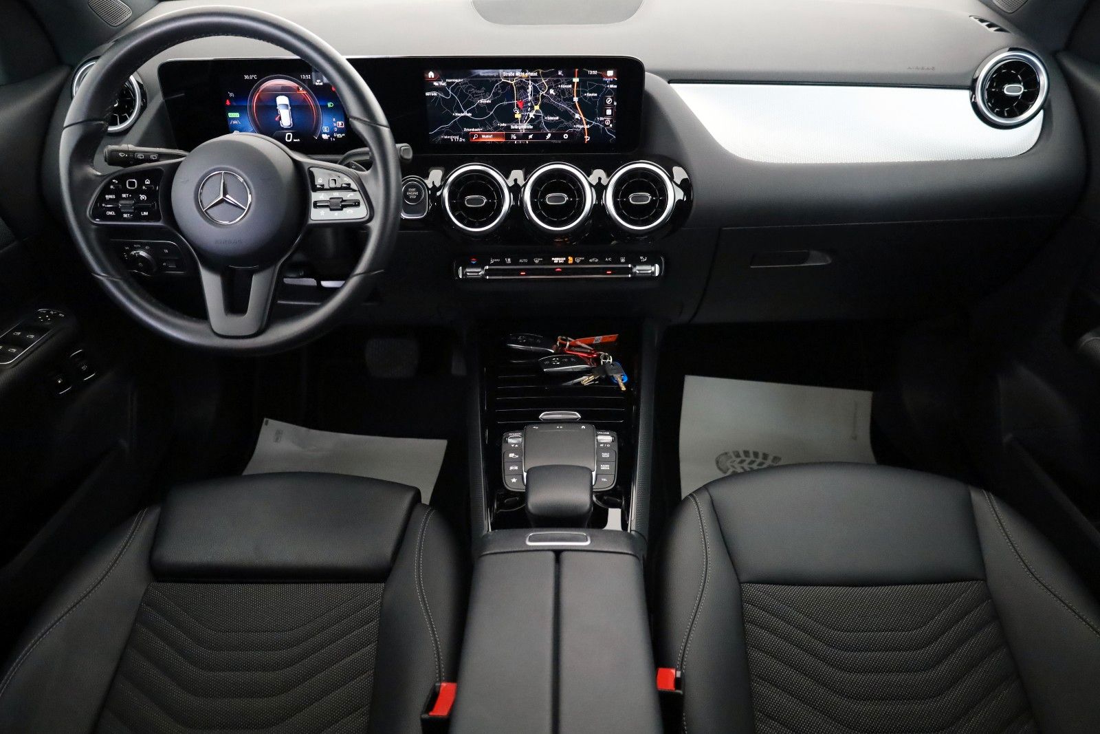 Fahrzeugabbildung Mercedes-Benz GLA 250 e Style ,T.Leder, Navi, LED, SH, AHK