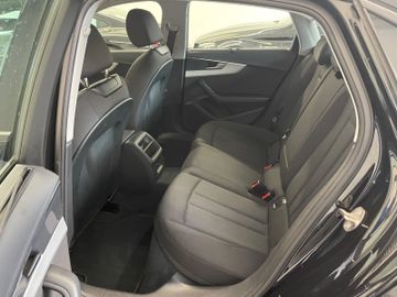 Audi A4 - 11