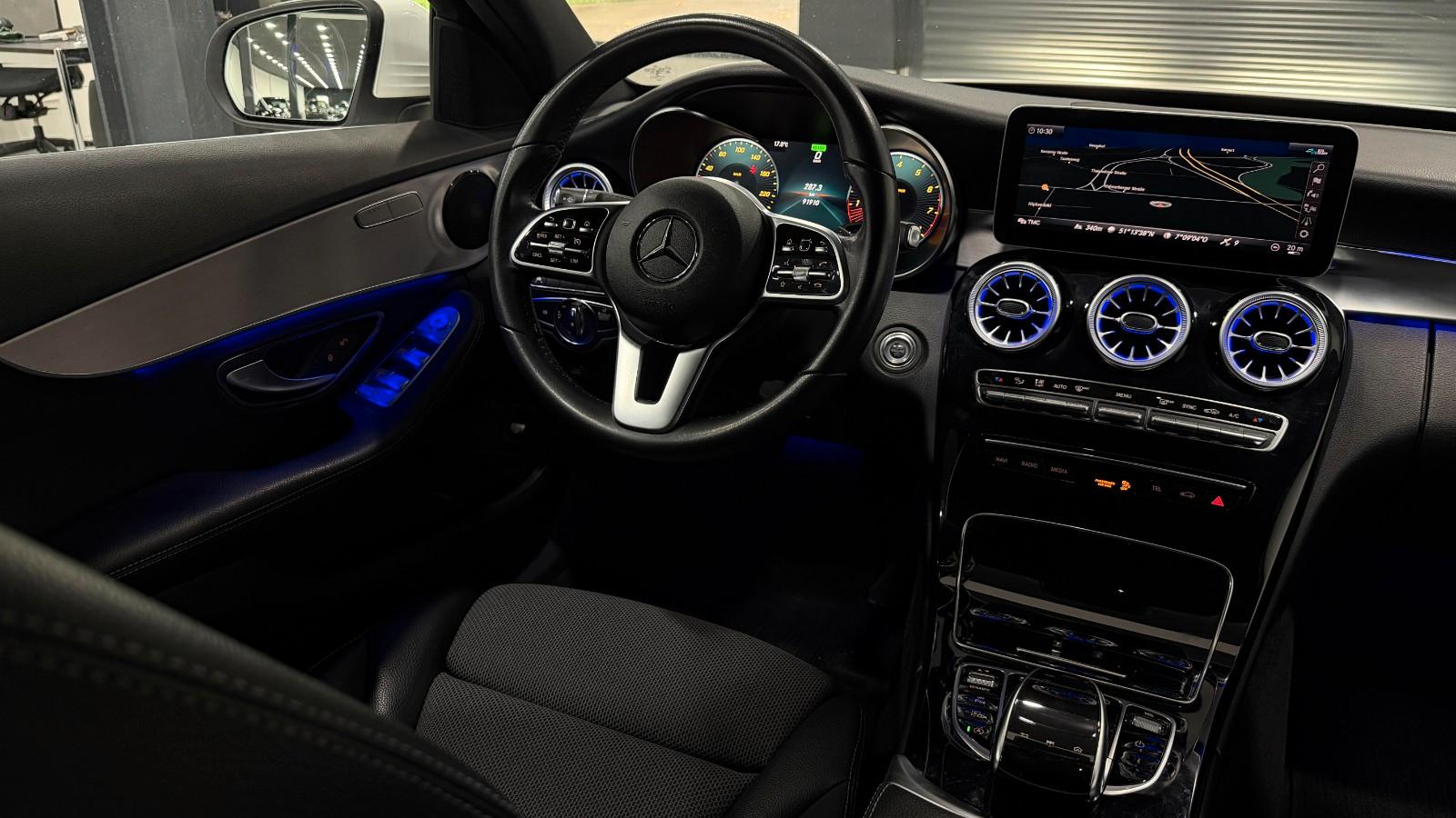 Mercedes-Benz C 200 Limousine LCI/CarPlay/LED/RFK/Avantgarde