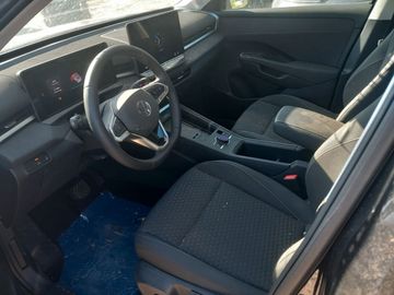 Volkswagen T-Roc - 8
