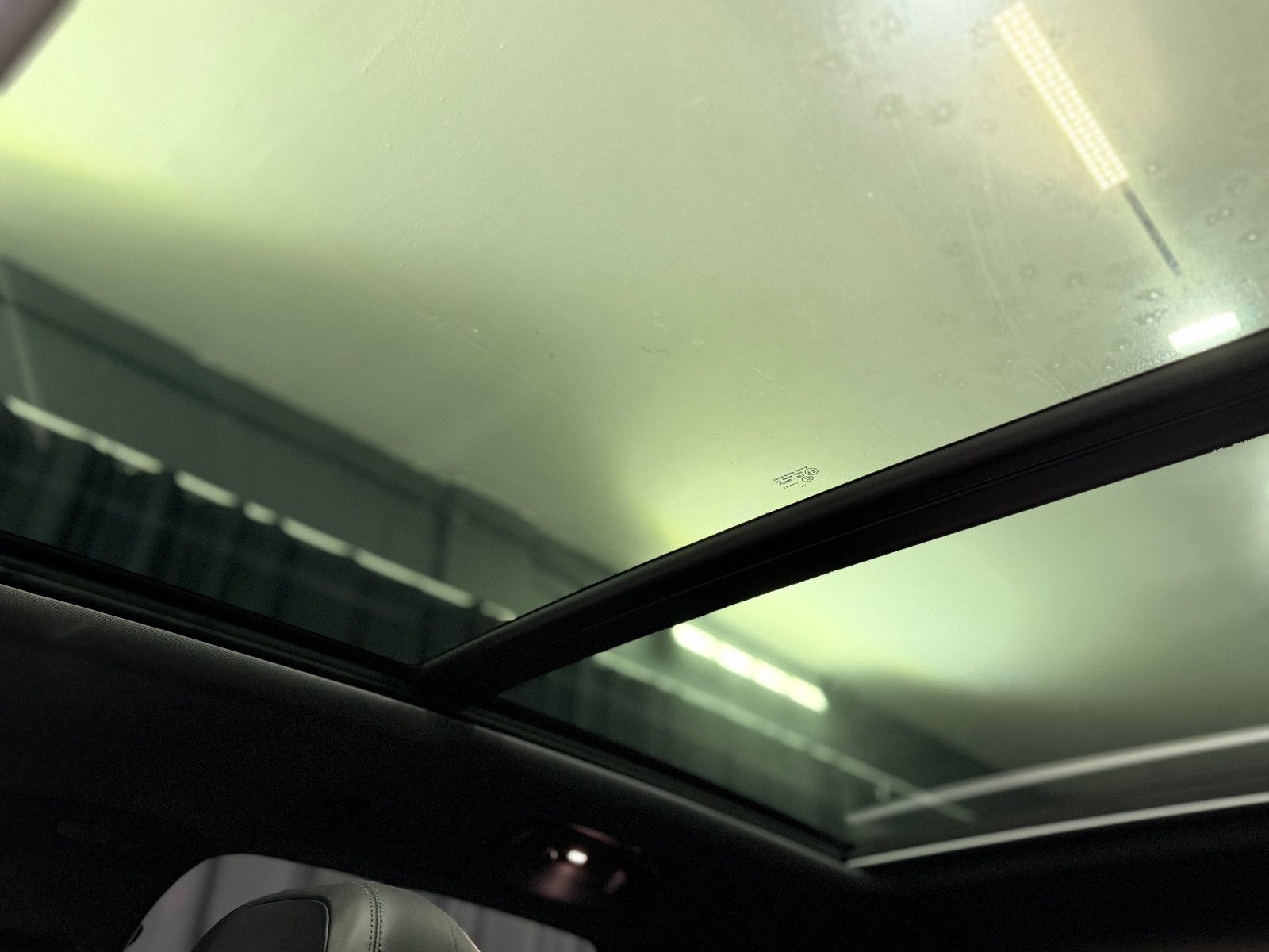 Fahrzeugabbildung Porsche Cayenne E-Hybrid|PANORAMA|SPORT-CHRONO|ACC
