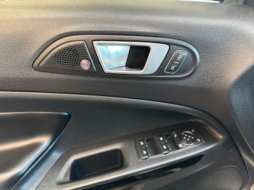 MYAUTOCENTER – Gebraucht- und Jahreswagen mit Werkstattservice in Pfaffenhofen Ford EcoSport Titanium *1.Hand*TÜV*Klima*Leder*