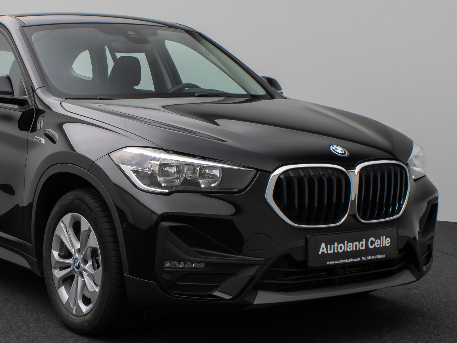 Fahrzeugabbildung BMW X1 xD25e Parkassist DAB Lordos Geschwindigkeitsr