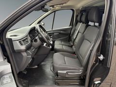 Fahrzeugabbildung Renault Trafic Combi L2H1 3,0t  Life Navi 2xKlima R.Cam