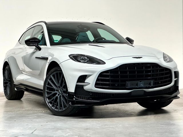 Aston Martin DBX 707 Apex Grey Carbon Seats