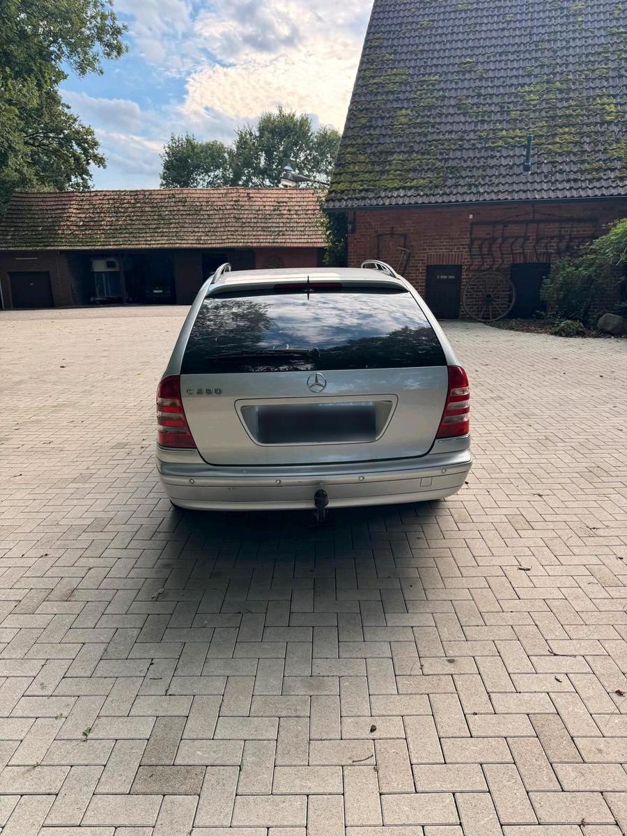 Mercedes-Benz C280 2005 — engine 230 HP (169kW)