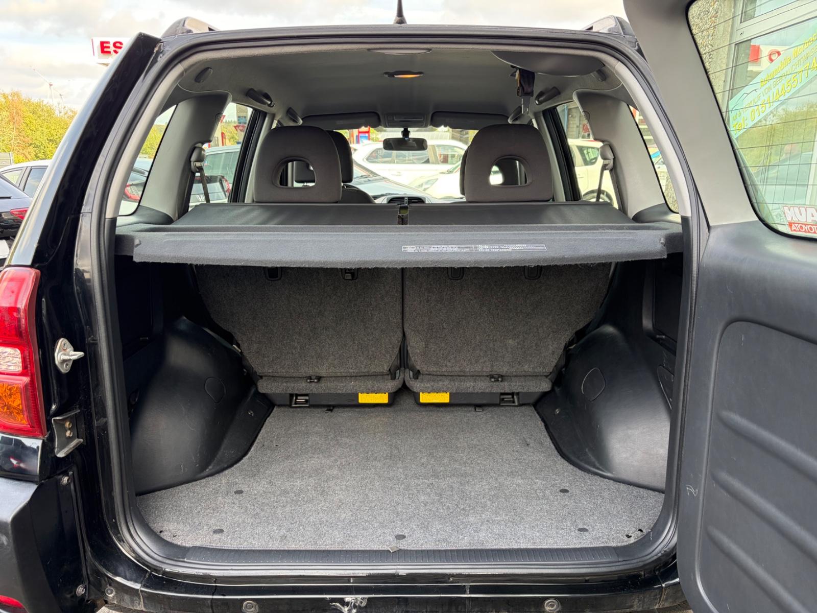TOYOTA RAV 4 2.0 150CH 4X4