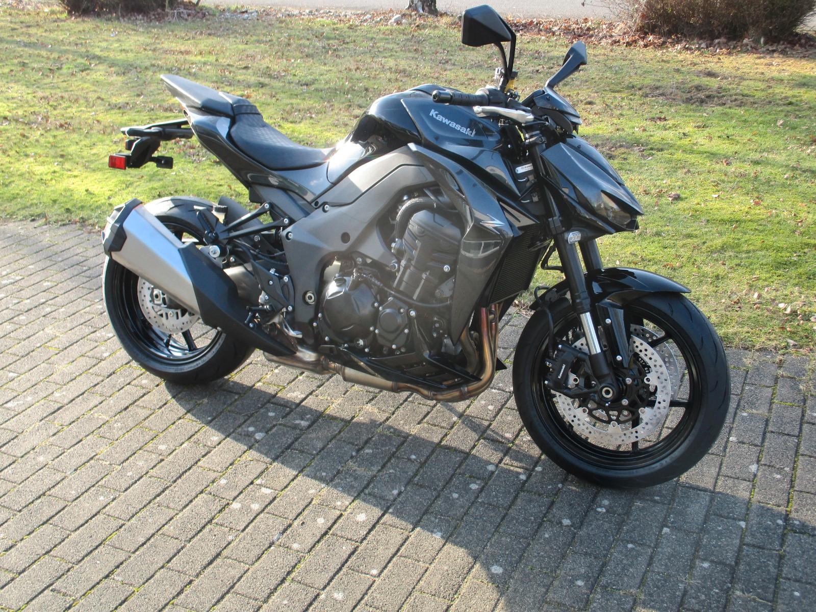 Kawasaki Z 1100    ABS  Modell  2026  in  Schwarz