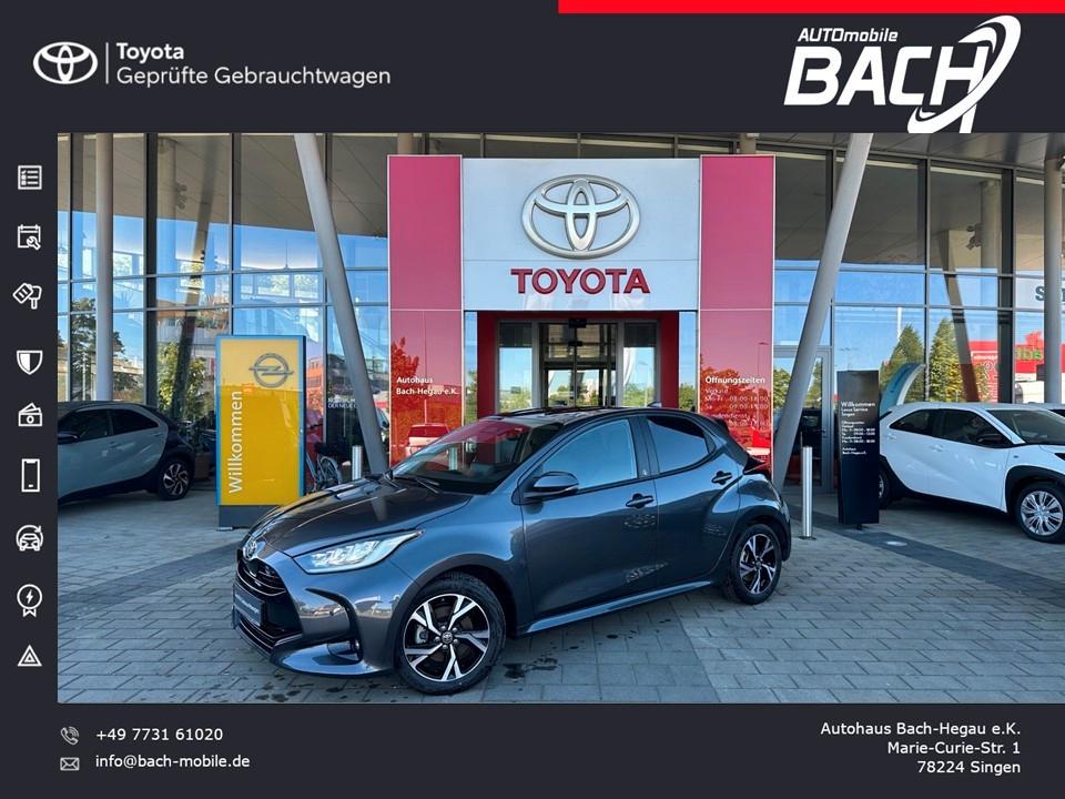 Toyota Yaris Hybrid Team Deutschland + SAFETY-PAKET