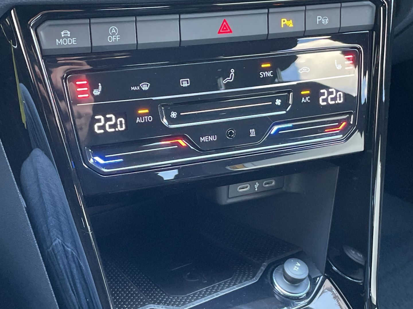 T-Roc 1.5TSI DSG R-Line Black Style Standhzg/ACC