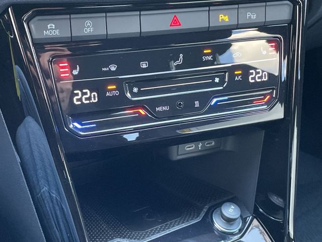 T-Roc 1.5TSI DSG R-Line Black Style Standhzg/ACC