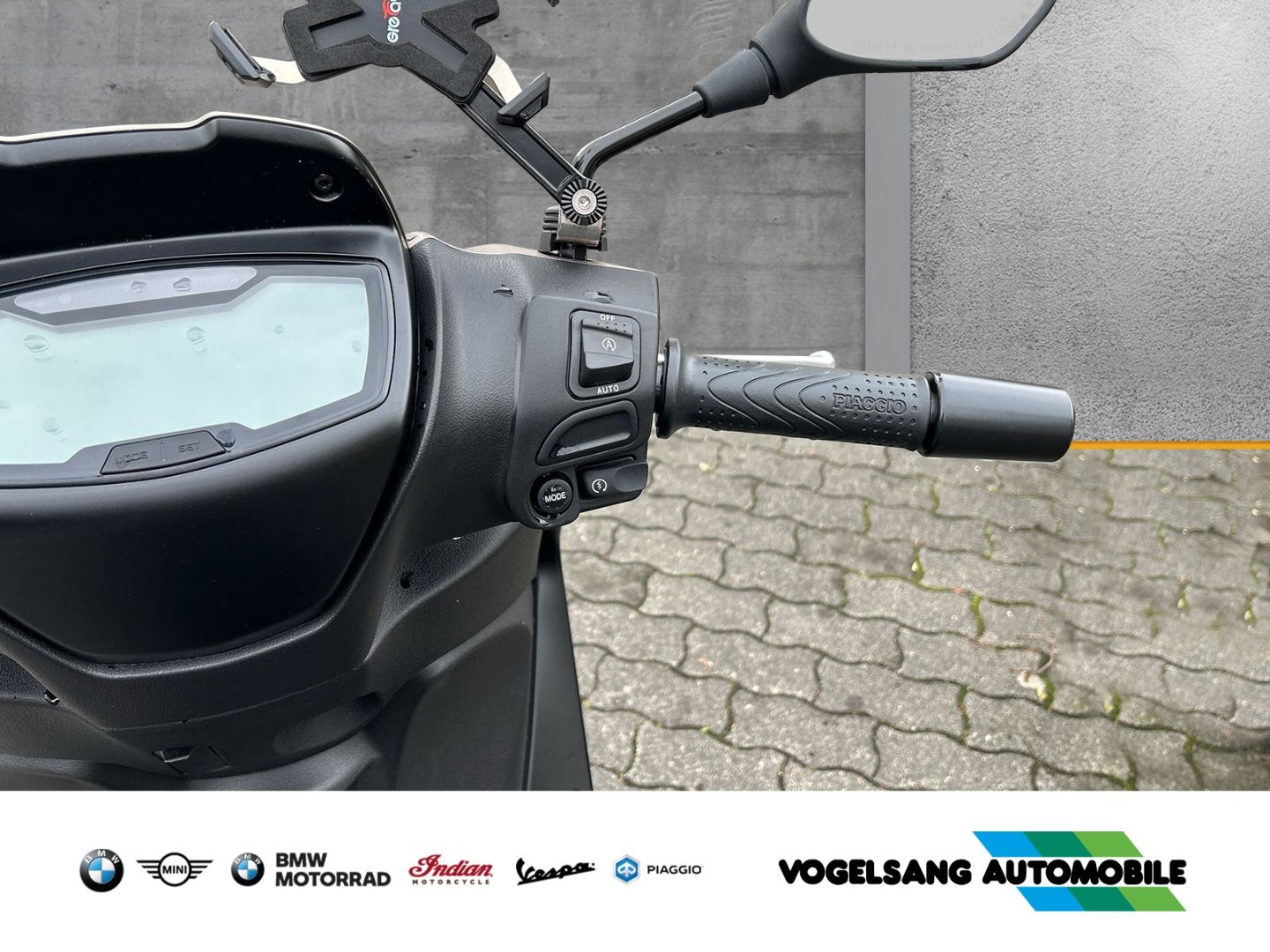 Fahrzeugabbildung Piaggio Medley 150 Sport, I-Get, Topcase mit Rückenpolst