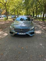 Mercedes-Benz Mercedes Benz w213 E300 - Mercedes-Benz E 300 in Freiburg
