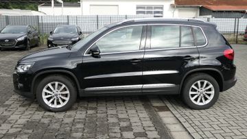 Volkswagen Tiguan - 2