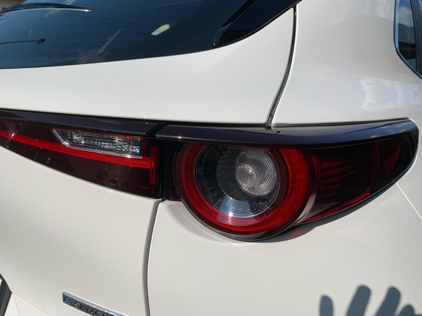 Fahrzeugabbildung Mazda CX-30 2.0 SKYACTIV-G M Hybrid Selection Navi