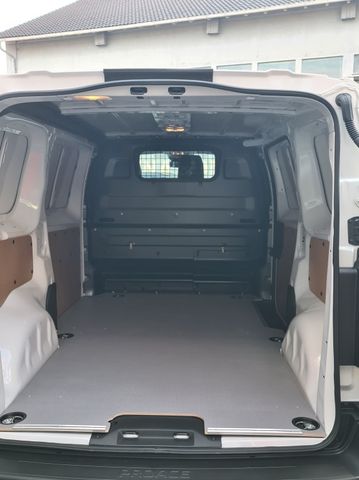 Proace 2,0-l-D-4D L1 Meister