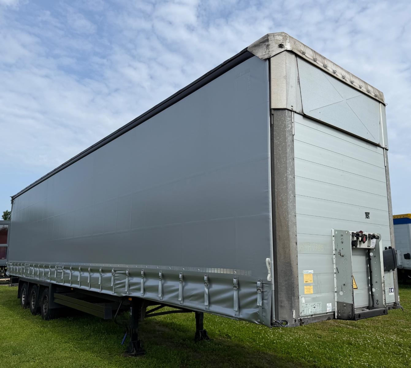 Schmitz Cargobull SCB  / Mega / Hubdach / Plane / Edscha