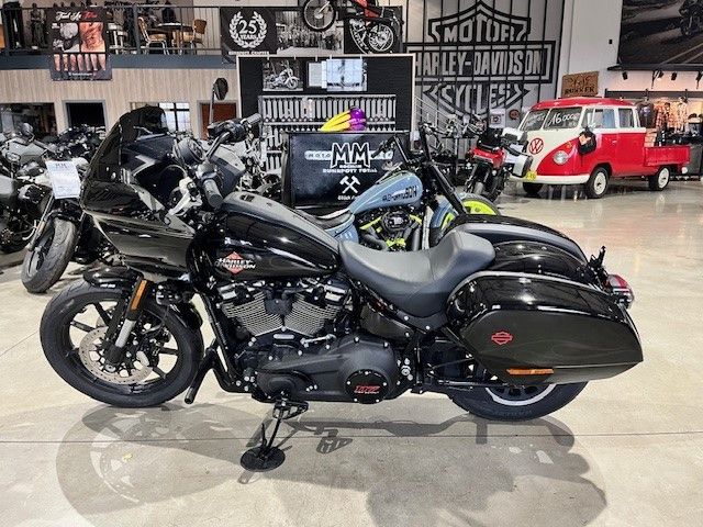 Fahrzeugabbildung Harley-Davidson FXLRST Low Rider ST 117 High Output