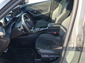 Peugeot 2008 GT 1.2 PureTech 130 360+AHK+Kam.+KeyLess+SD