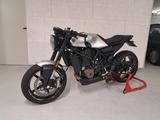 Husqvarna Vitpilen 701 - HUSQVARNA 701 VITPILEN