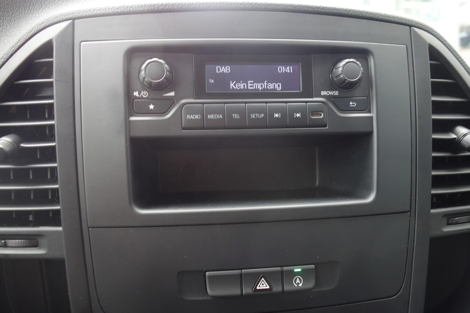 Mercedes-Benz Vito 110 CDI Kasten Kompakt WERKSTATT-REGALE/PDC, миниатюра 22