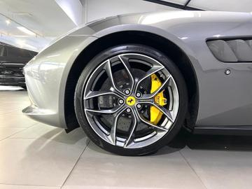 صورة 3 لـ 2020 Ferrari GTC4LUSSO