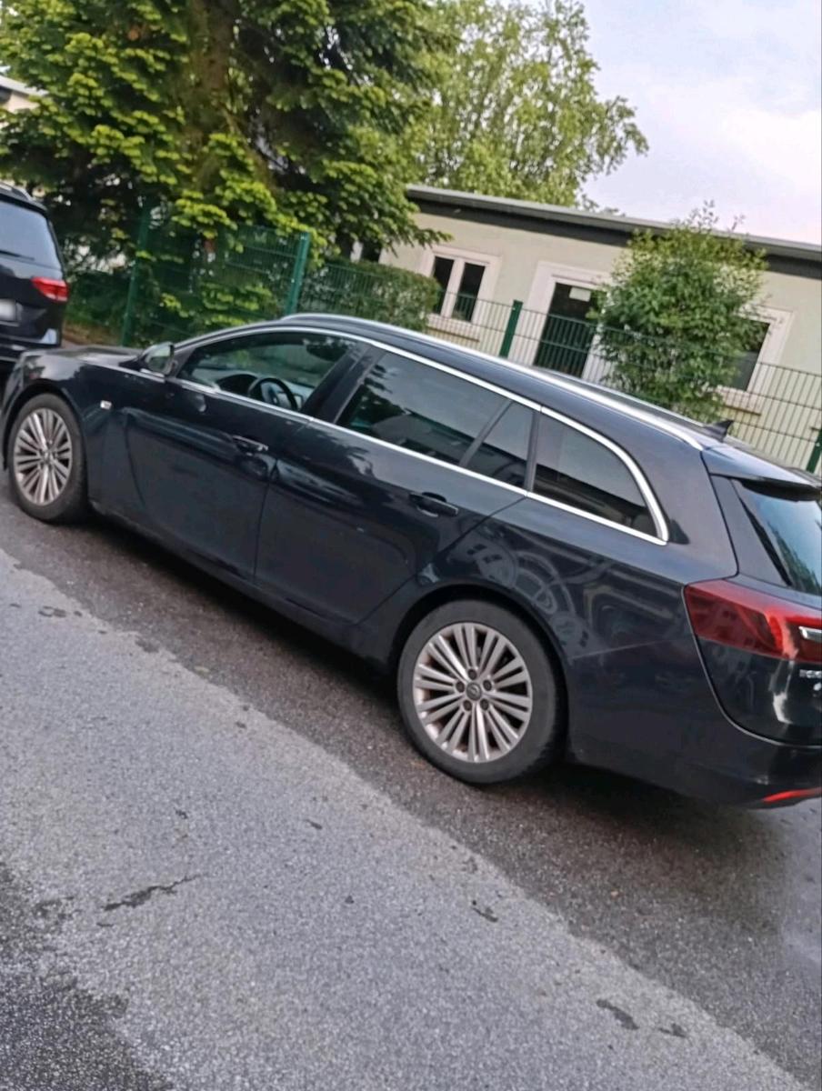 Opel Insignia 2014 — interior