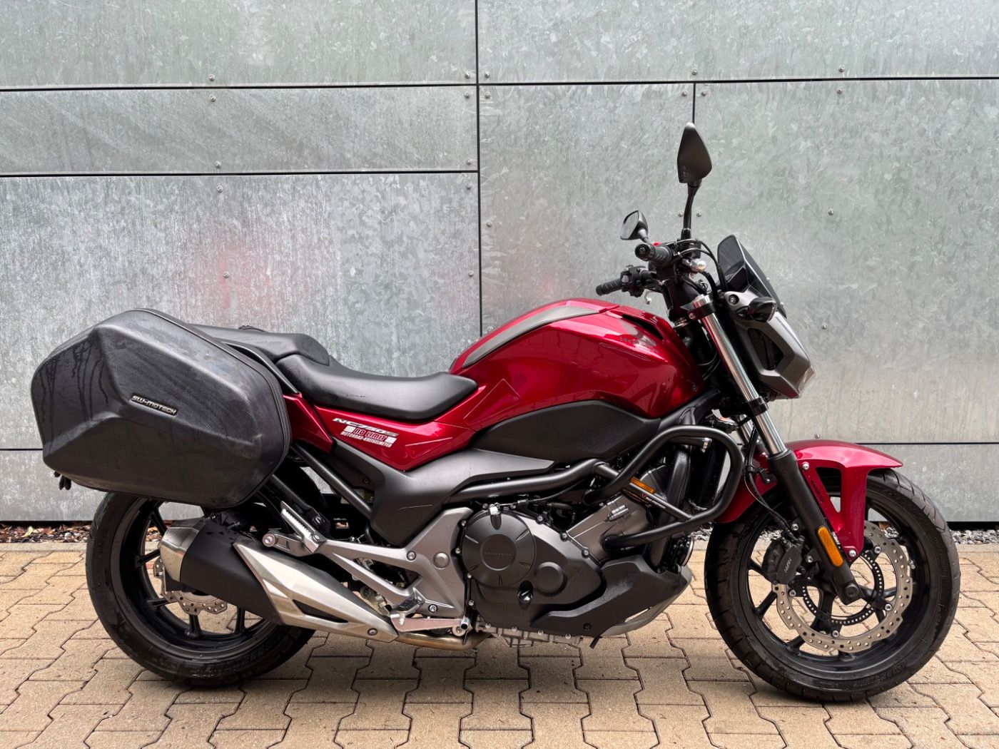 Fahrzeugabbildung Honda NC 750 S ABS Tieferlegung A2 Seitenkoffer