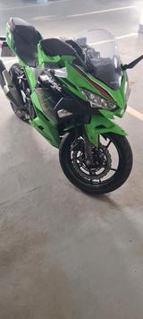 Kawasaki Ninja 400 TÜV 07/2027 - KAWASAKI NINJA 400