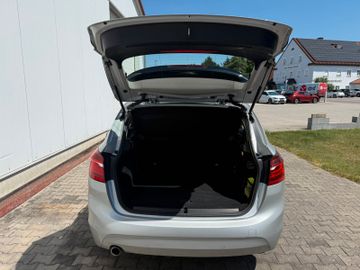 BMW 218 - 10