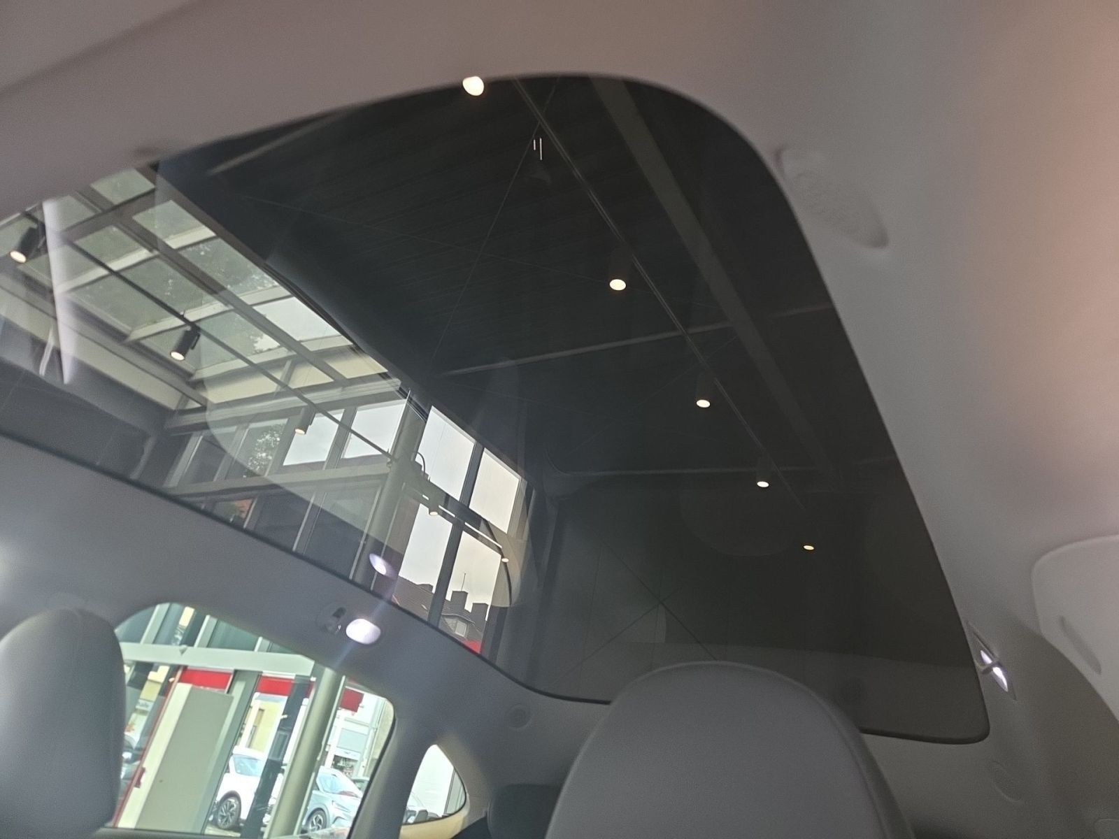 Fahrzeugabbildung MG IM6 Premium *BESTELLFAHRZEUG*