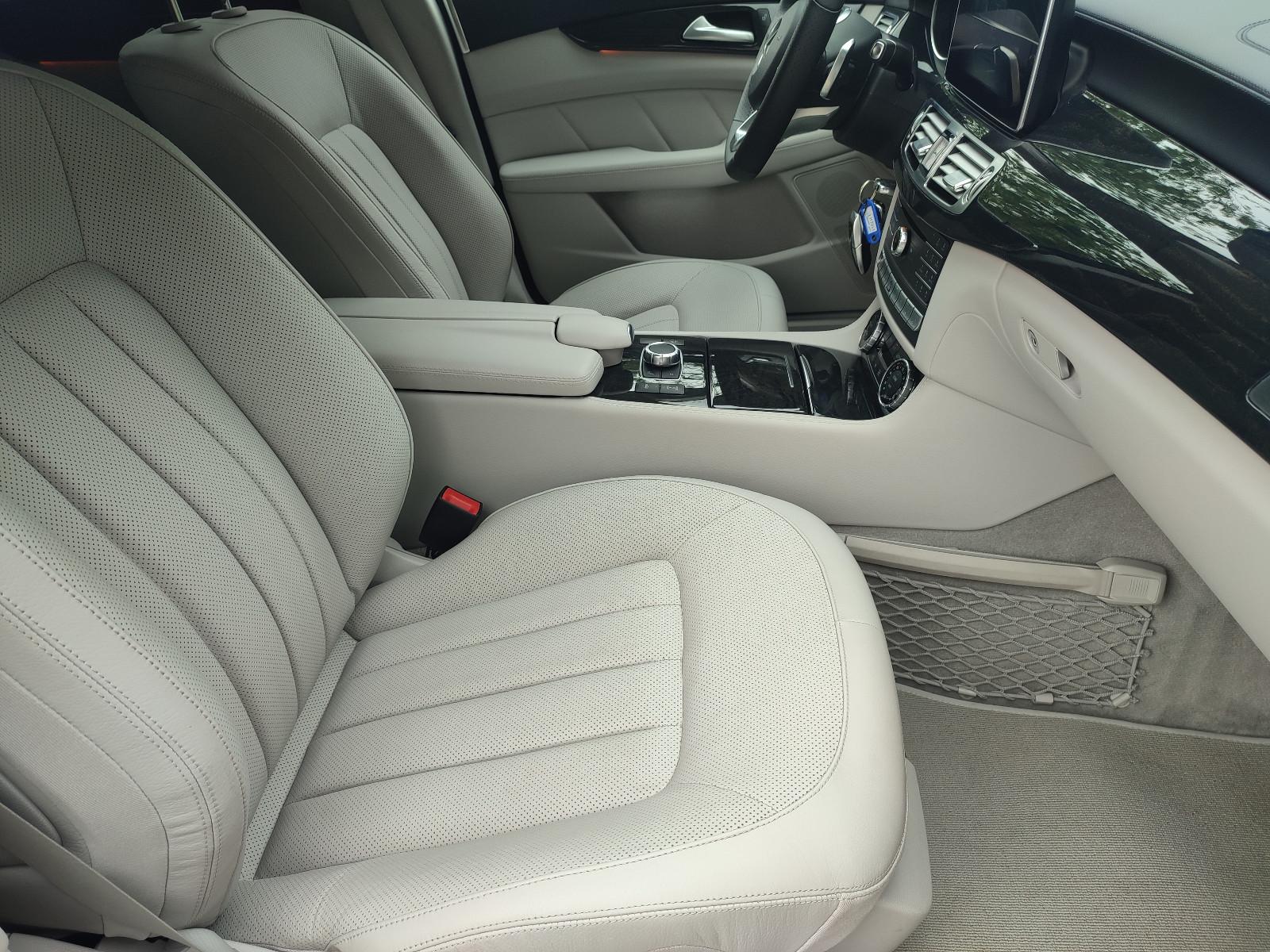 Mercedes-Benz CLS 500 Shooting Brake BlueEfficiency 4Matic AMG