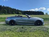 Mercedes-Benz E 300 Autom. - - Mercedes-Benz E 300: Cabrio