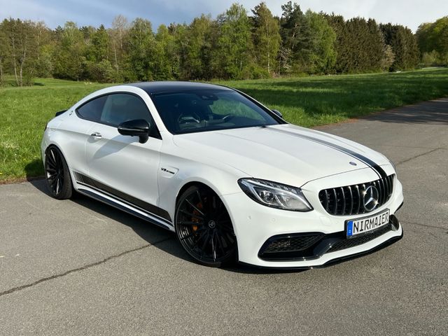 Mercedes-Benz C 63 S PERFORMANCE DEUTSCH SCHECKHEFT VOLL