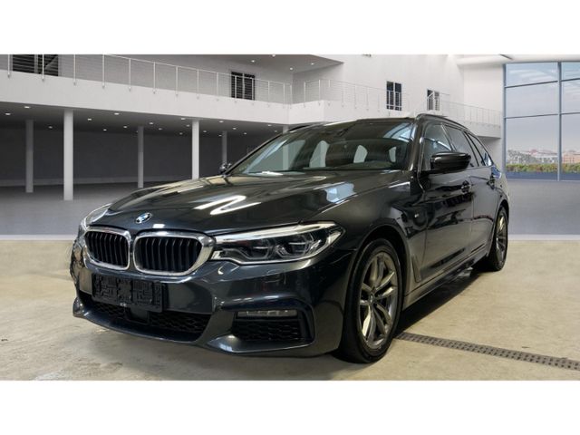 BMW 540 i Touring xDrive M Sport Pano Head-Up HK-Sou