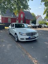 Mercedes-Benz 220 - gebrauchte Mercedes-Benz 220 aus dem Jahr 2010