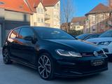 Volkswagen Golf VII GTI Performance BMT *FACELIFT*245 PS* - Volkswagen Golf mit Benzin-Antrieb: Sportwagen