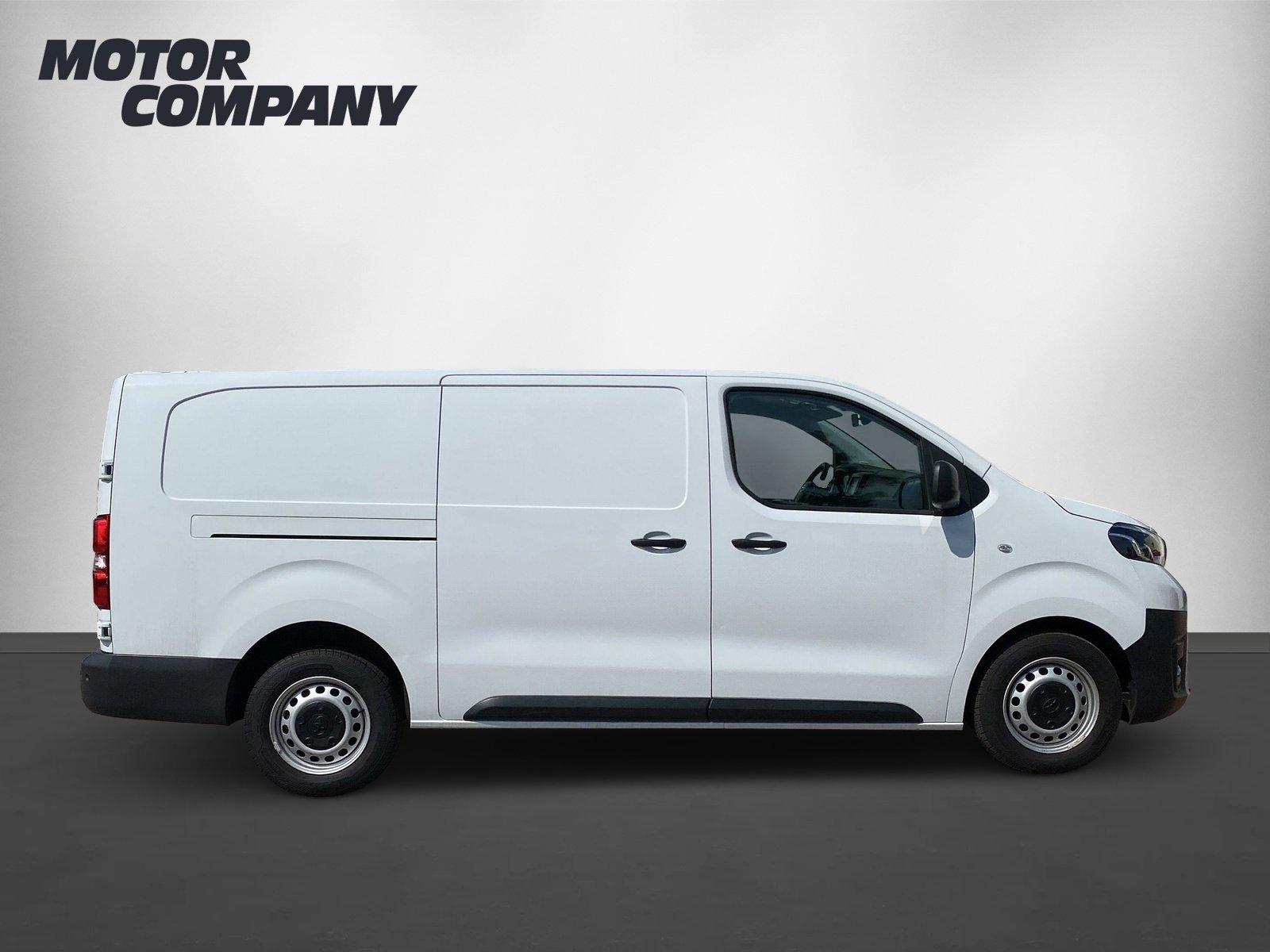 Toyota Proace  2,0 D 6-Gang L2 Kasten 4-türig Meister
