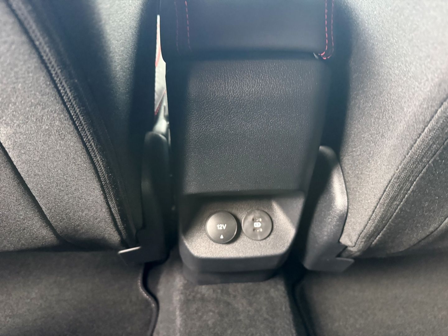 Fahrzeugabbildung Ford Puma ST-Line Navi Digitales Cockpit LED Apple Ca