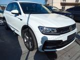 Volkswagen Tiguan 1.6 TDI RLINE Sport BlueMotion - Volkswagen Tiguan: Rline