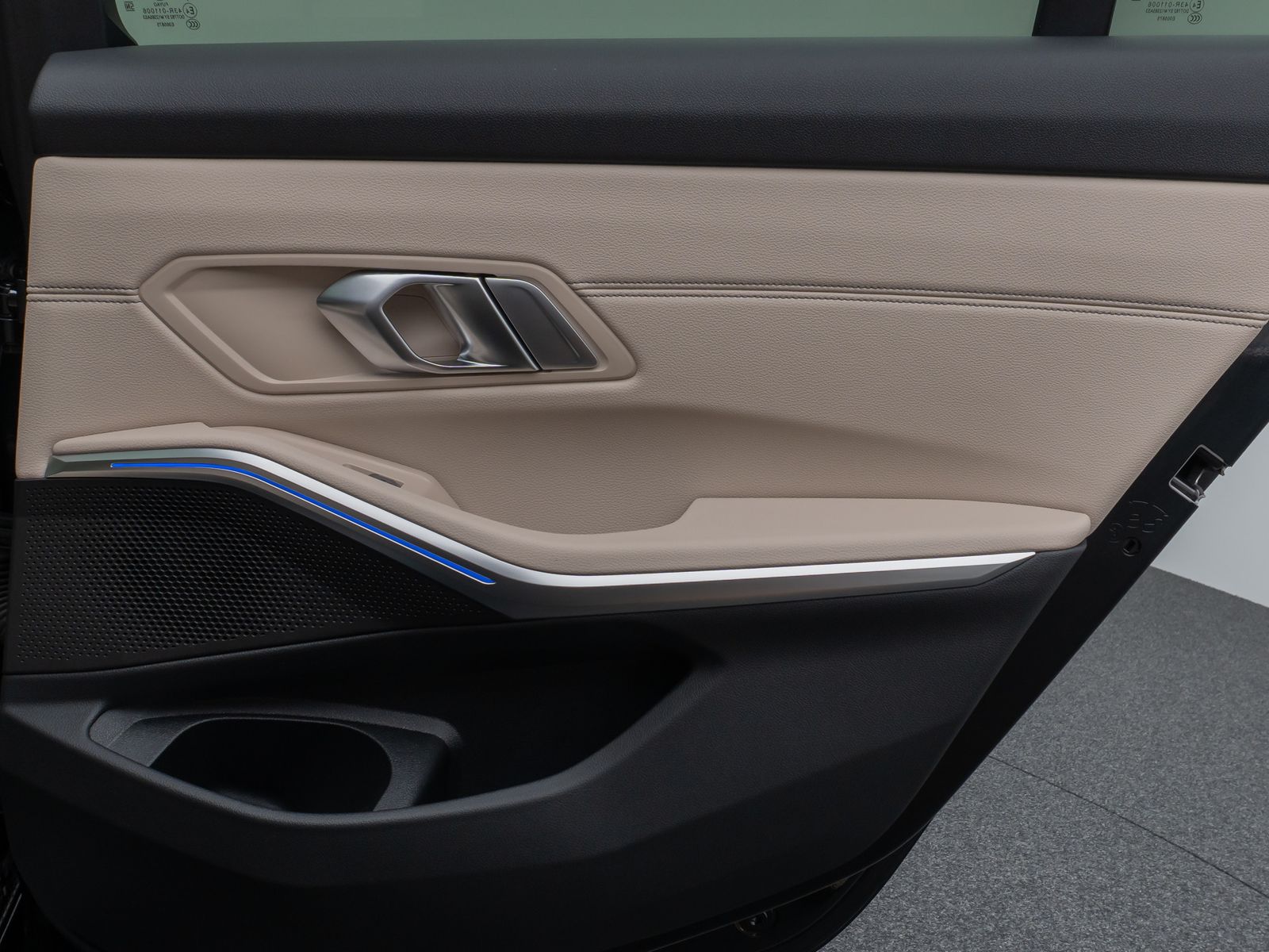 Fahrzeugabbildung BMW 320d M Sport Panorama Laser Kamera HUD DAB HiFi