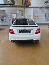 Mercedes-Benz C 63 AMG Coupe Performance - gebrauchte Mercedes-Benz C 63 AMG aus dem Jahr 2012