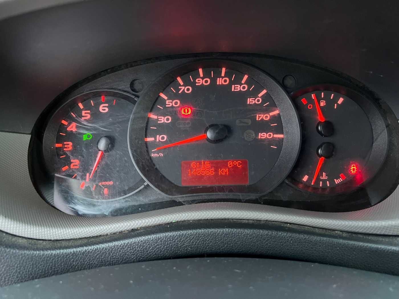 Fahrzeugabbildung Renault Master 2.3 dCi / KLUBB K26, 12m