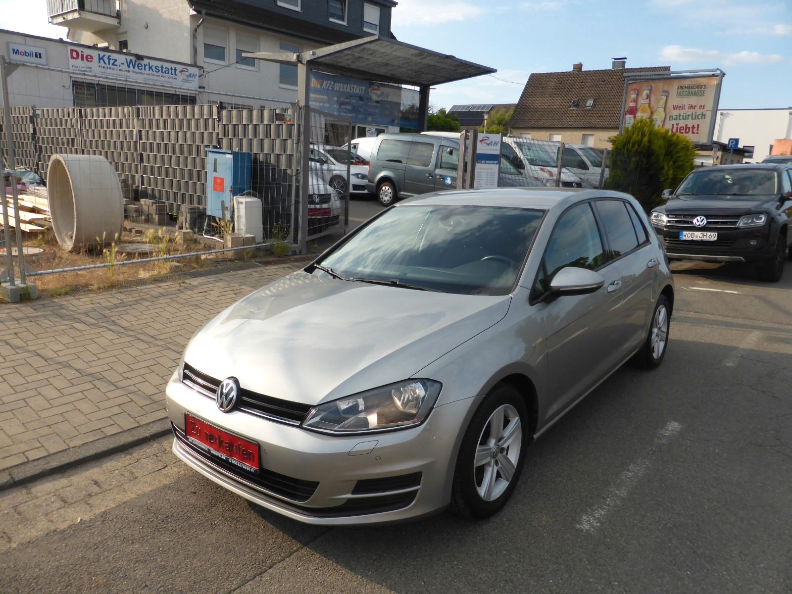 Volkswagen Golf VII Lim. Comfortline BMT,AHK,Klima,GRA,MFA