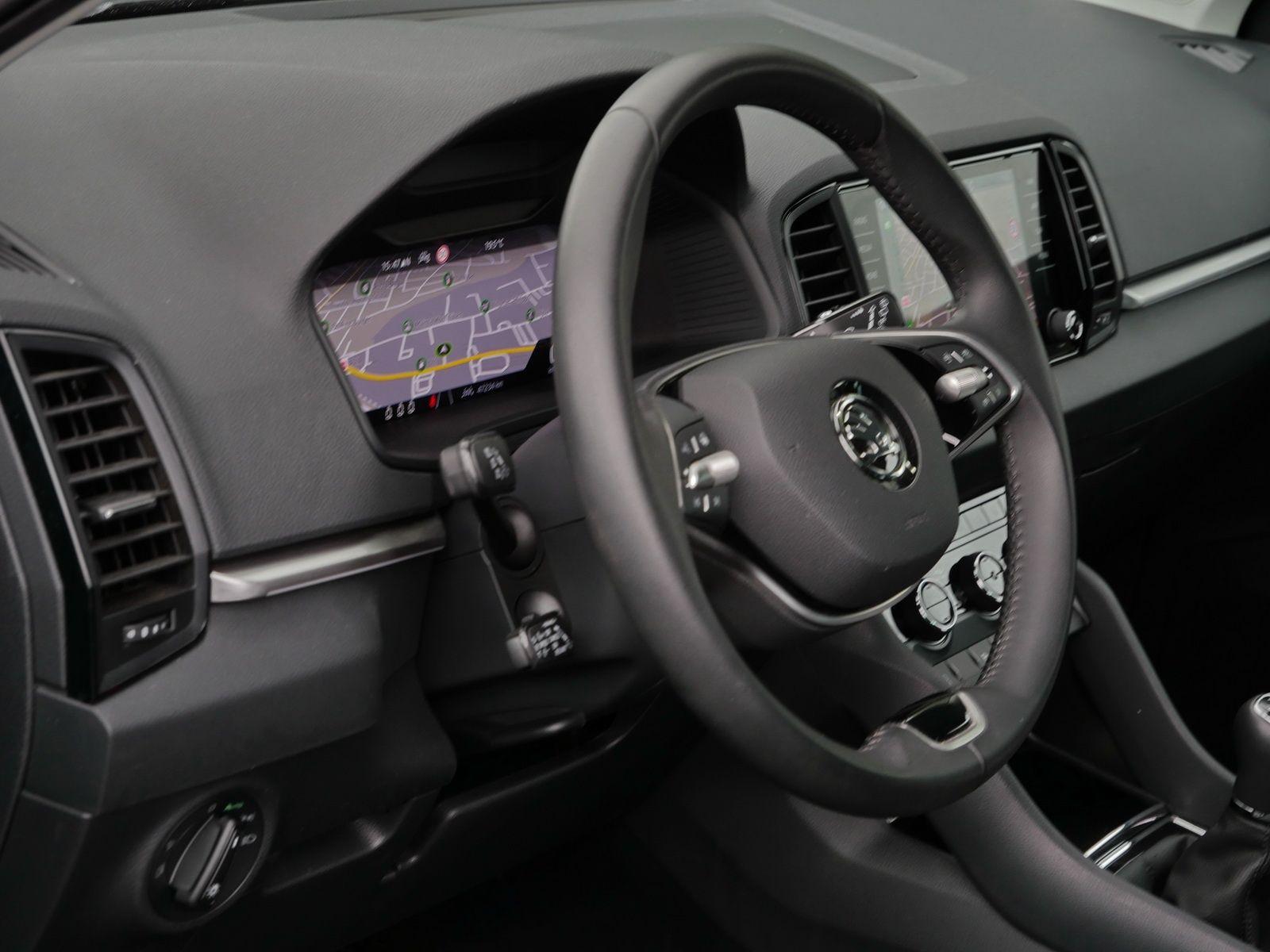 Skoda Karoq Selection 2.0 TDI Matrix*AHK*RFK*Virtual*, миниатюра 18