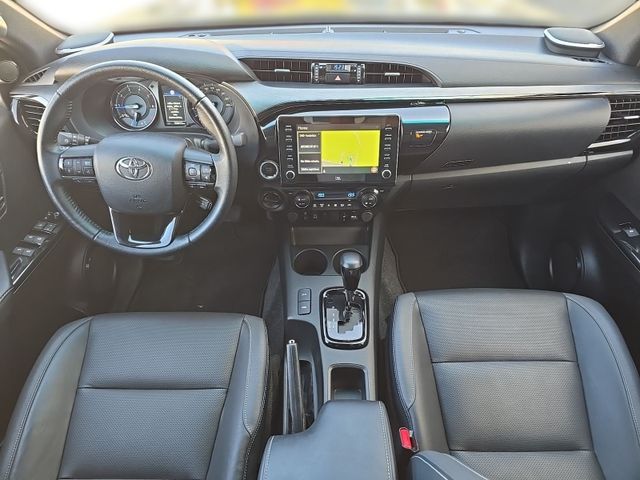 Hilux 2.8 D-4D DC Invincible Rollo*AHK*360°